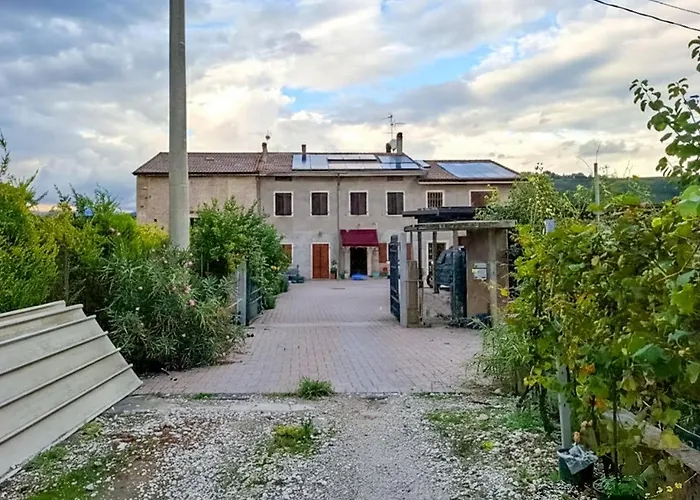 La Corte Nelle Vigne Bed and Breakfast